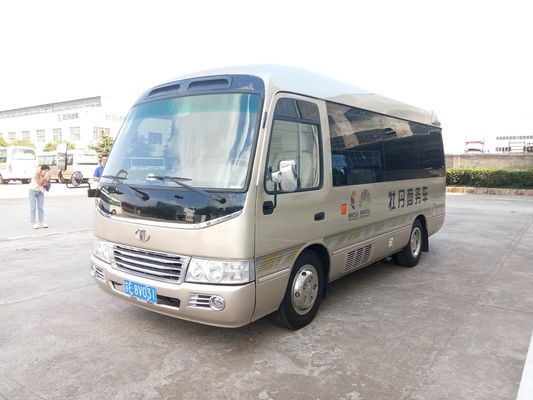 الصين حافلة فاخرة من فئة 19 سيتر ، 19 مقعدًا للركاب ، 5500 كغ الوزن الإجمالي للمركبة المزود